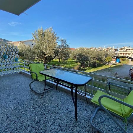 Mpanos Sea Apartment 1 Лутра-Ореас-Эленис Экстерьер фото